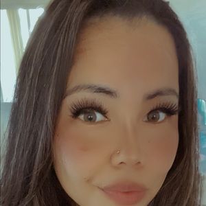 Meet your Posher, Leandra